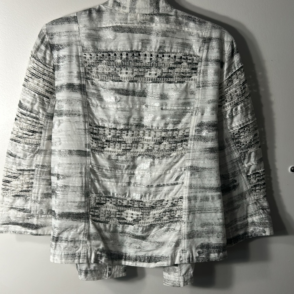 Chico’s Lightweight Jacket - image 5